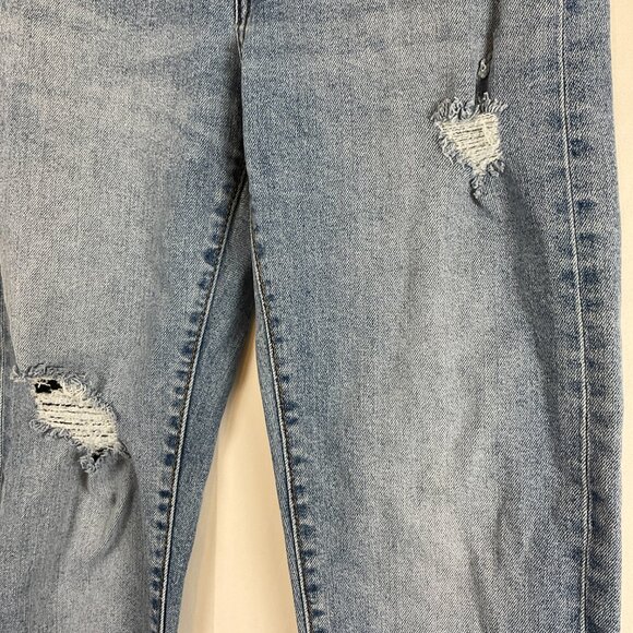 Levi's Wedgie Straight Jeans 25 Medium Blue Wash Distressed Raw Hem - Picture 5 of 12